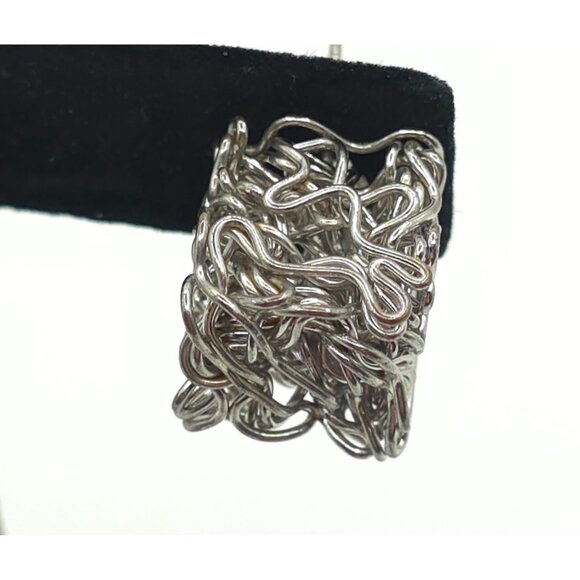 Abstract Sculptural Silver Wire Earrings With Post Back Closure - Picture 4 of 5